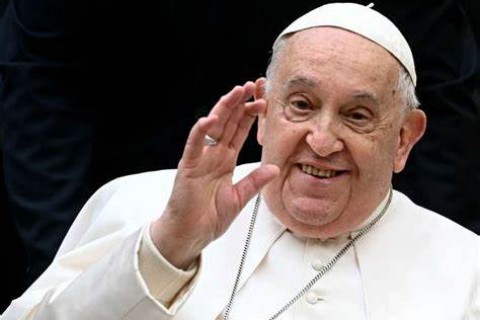 Papa Francisco morreu.