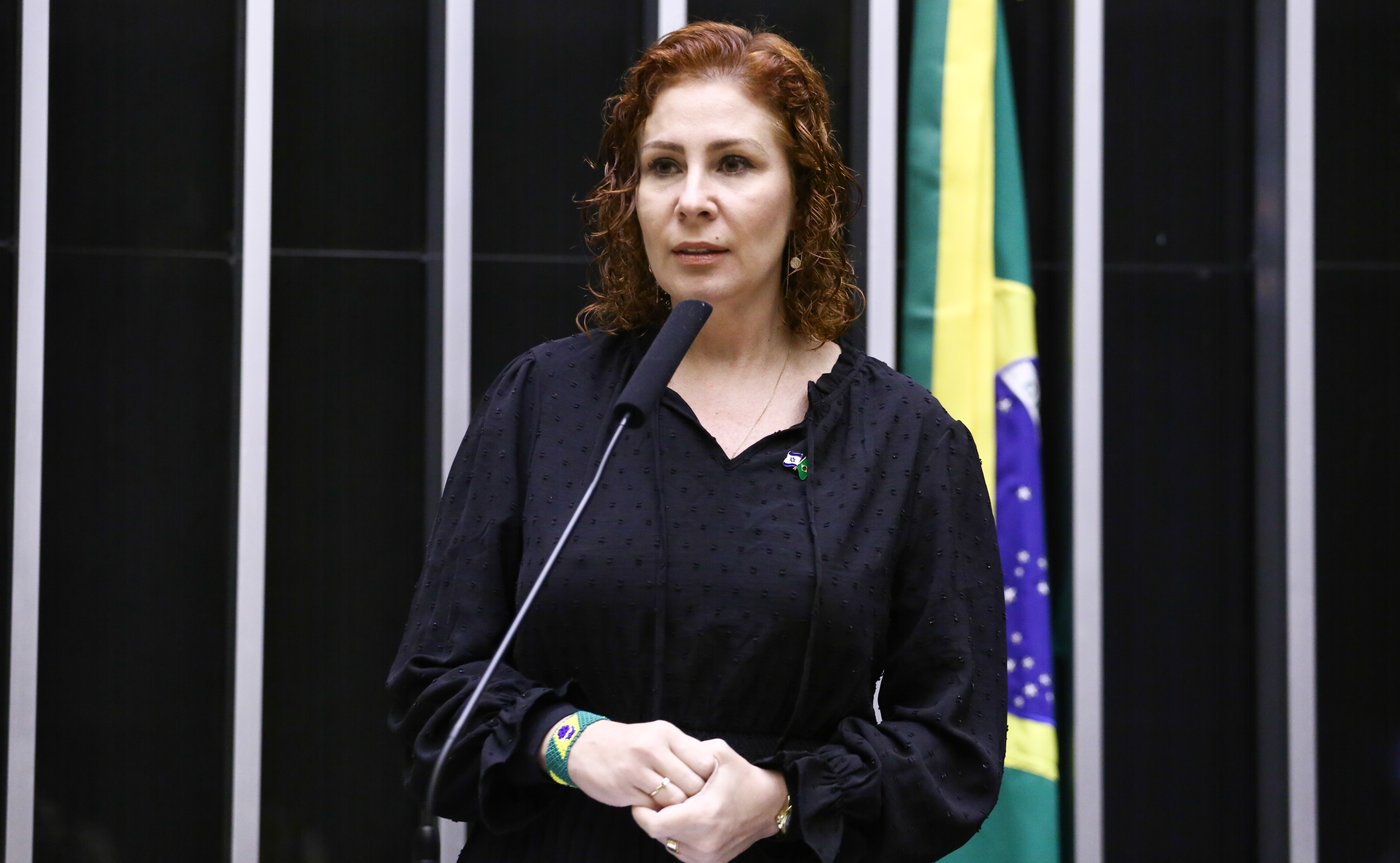 Carla Zambelli é presa na Itália