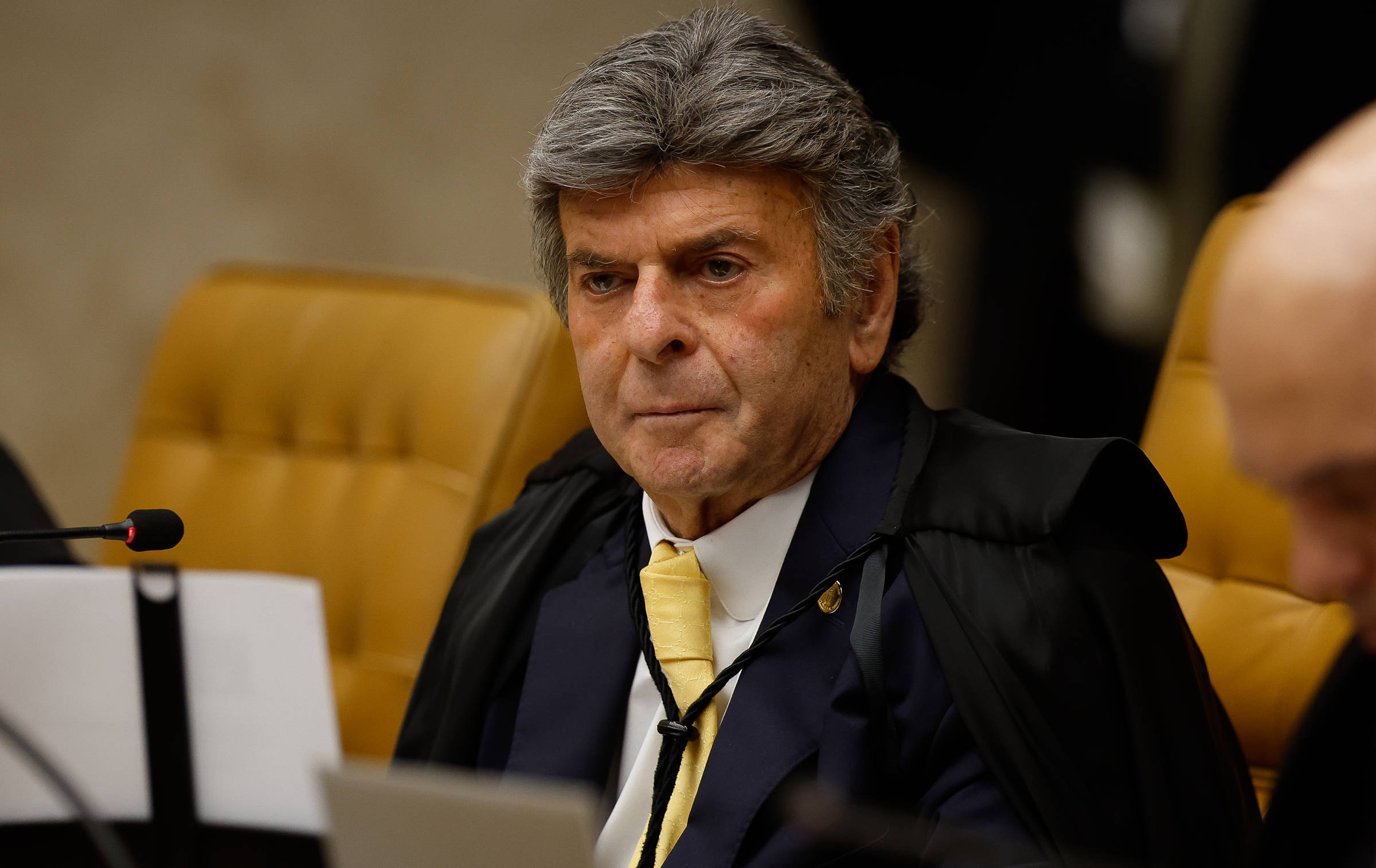 Fux revê voto sobre 8/1 e absolve sete réus: 'Injustiças que a consciência não me permite sustentar'